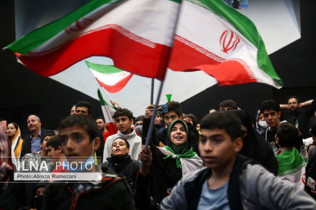 تماشای دومین بازی ایران در جام جهانی قطر در فرهنگسرای اشراق