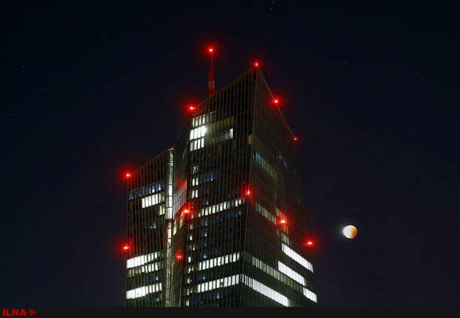 ماه گرفتگی منحصر به فرد در سرتاسر جهان