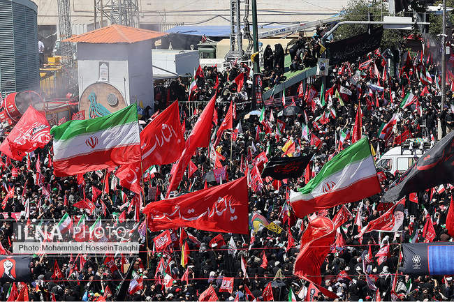 تشییع پیکر مطهر رهبر شهید انقلاب در مشهد / 1