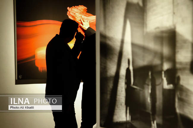 افتتاحیه نمایشگاه عکس «باله در تاریکی»