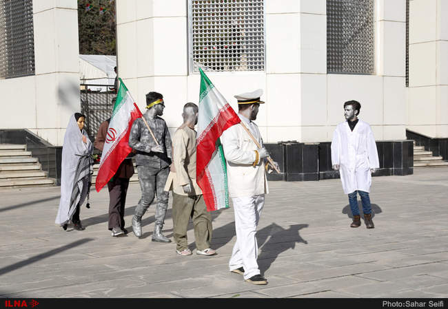 مراسم اهتزاز بزرگترین پرچم جمهوری اسلامی ایران