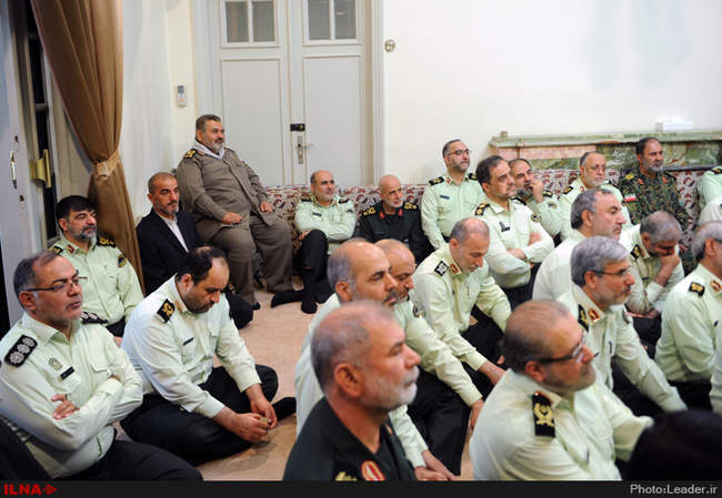 دیدار فرماندهان نیروی انتظامی با رهبرانقلاب اسلامی