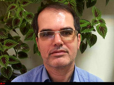 اقتصاد و سیاست‌خارجی دلایل تنزل محبوبیت اولاند/ خیزش «لوپن» و «ژوپه» سوسیالیست‌ها را تهدید می‌کند 