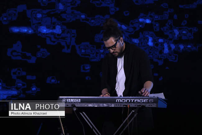 کنسرت علی یاسینی در سی و پنجمین جشنواره بین المللی موسیقی فجر