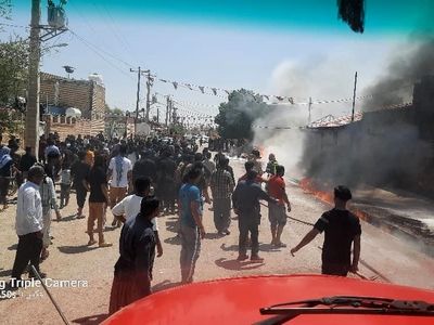 اطفاء حریق پنج واحد مسکونی و مغازه در شهرستان کرخه