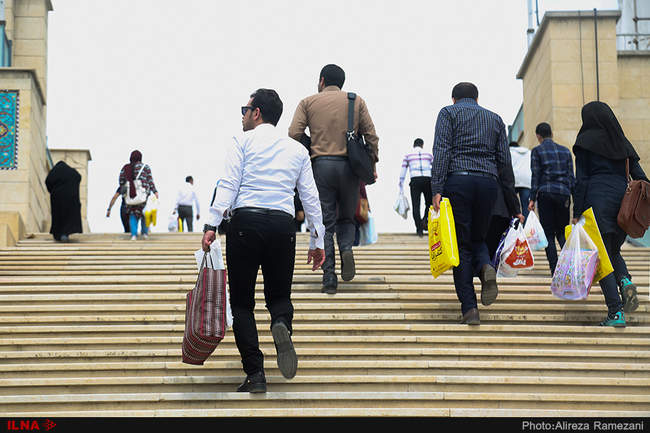 دومین روز از نمایشگاه بین المللی کتاب تهران