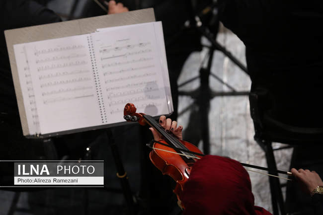 کنسرت ارکستر سمفونیک تهران به رهبری لوریس چکناواریان