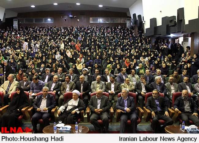 همایش تجلیل از گارگران نمونه زن با حضور آیت الله هاشمی رفسنجانی