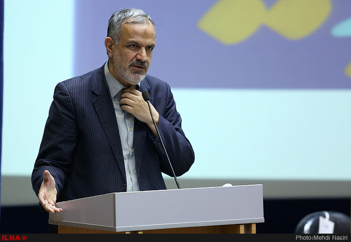ساختمان‌های بلند شهر در چشم شهروندان می‌روند