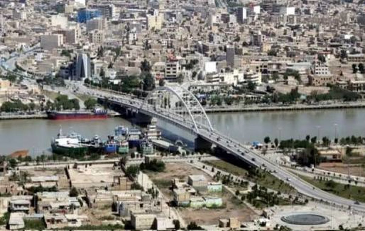 ضرورت خروج مناطق آزاد از حالت سنتی
