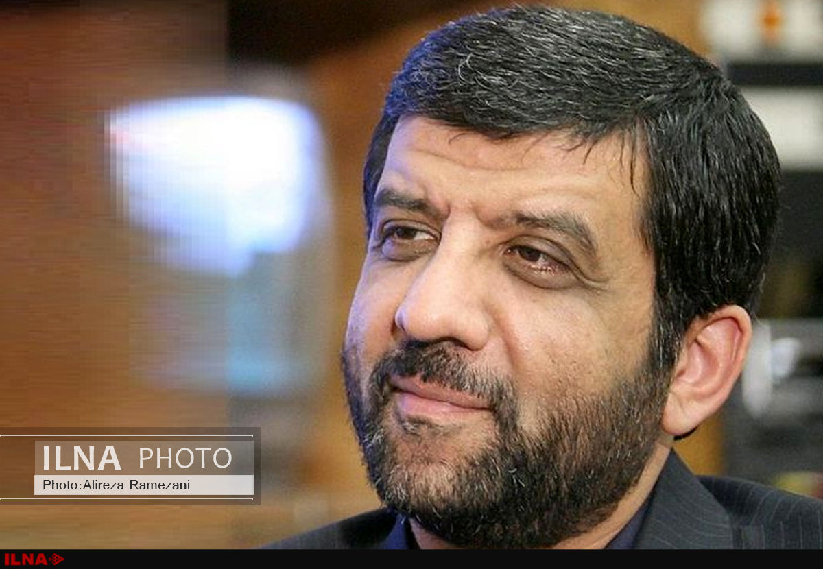 نخبگان ما مدرک می‌گیرند، اما کار پیدا نمی‌کنند