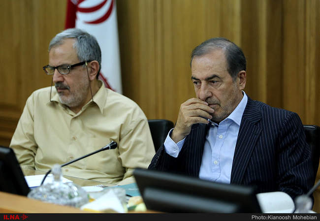 جلسه ارایه برنامه کاندیداهای شهرداری