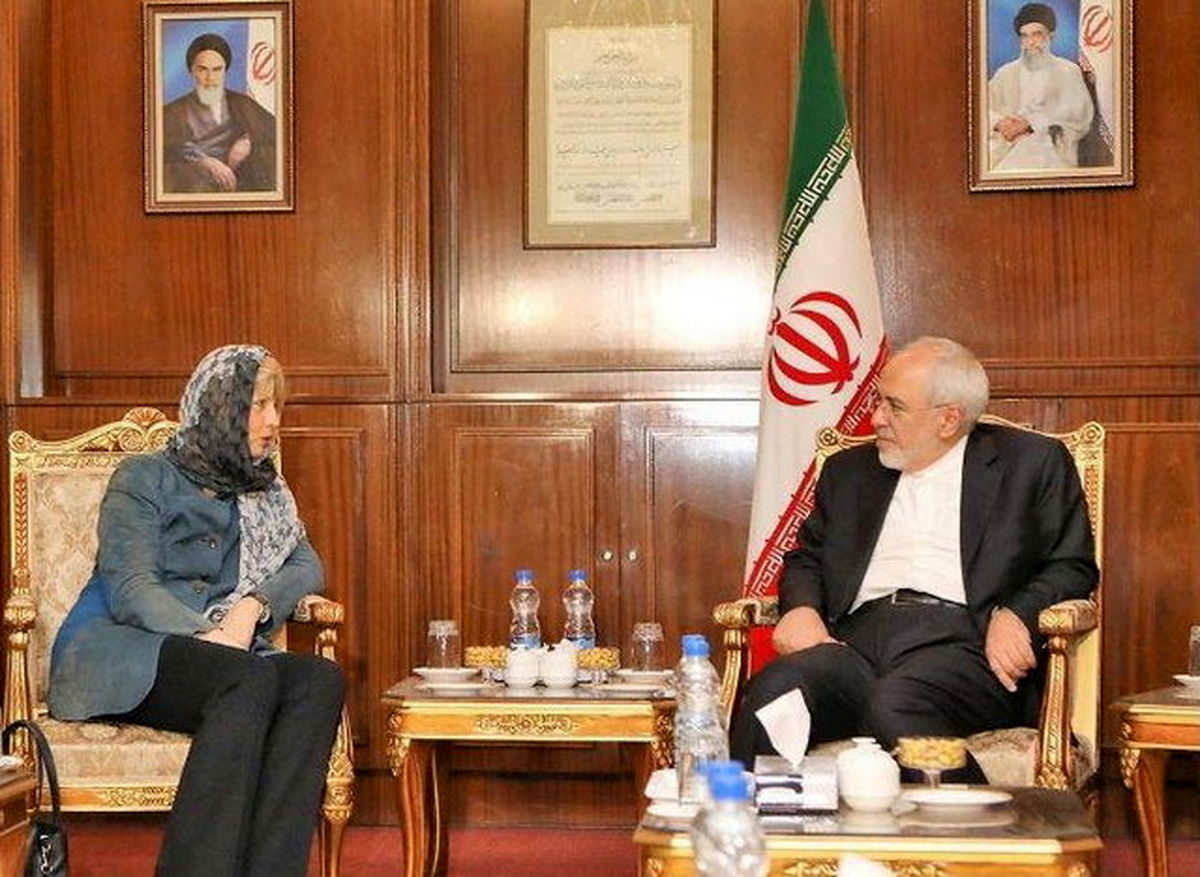 تاکید بر لزوم ادامه گفت‌وگوهای سیاسی برای مقابله با چالش‌های منطقه/ اروپا خواستار اجرای برجام است