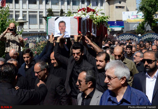 مراسم تشییع پیکر روح الله قهرمانی چابک استاندار سابق گیلان 
