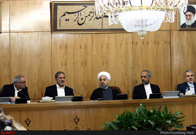 آخرین جلسه هیئت دولت در سال 94 