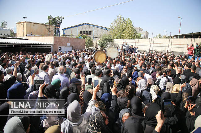 مراسم تشییع پیکر مداحو