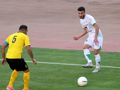 جعفری با ۳۰ بخیه از بیمارستان ترخیص شد