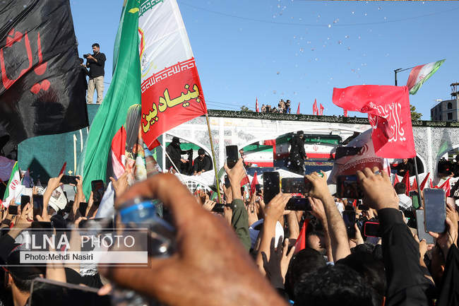 تشییع پیکر مطهر رهبر شهید انقلاب در مشهد/ 3