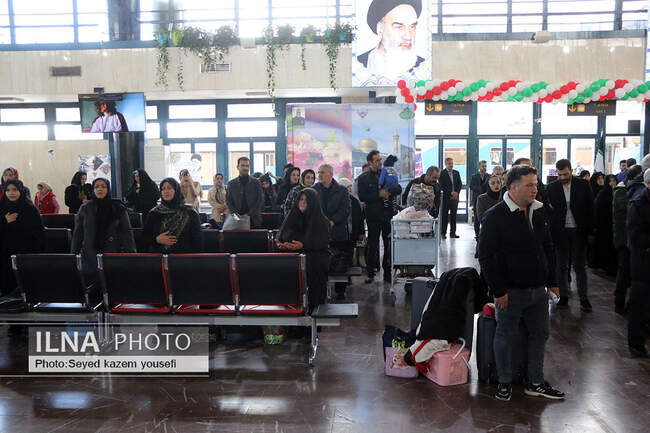 بدرقه مسافران نوروزی در راه آهن تبریز
