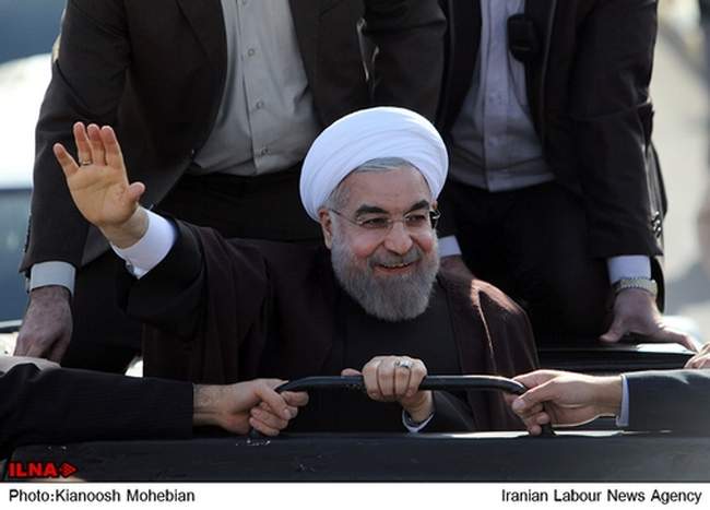 ورود رییس جمهور به بوشهر