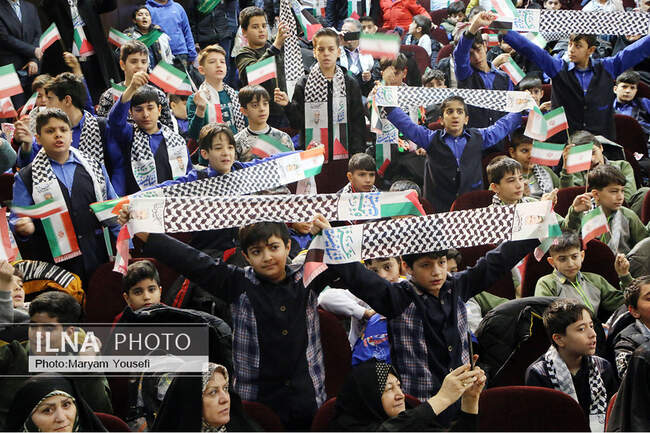 اجتماع دانش آموزی فرزندان حاج قاسم در تبریز