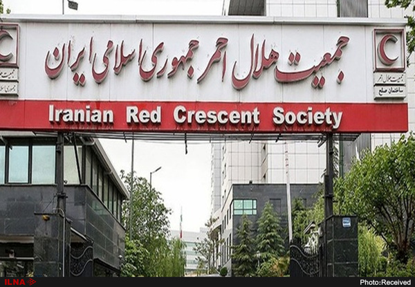 توزیع ۴۵۰۰ چادر در مناطق زلزله زده خوی