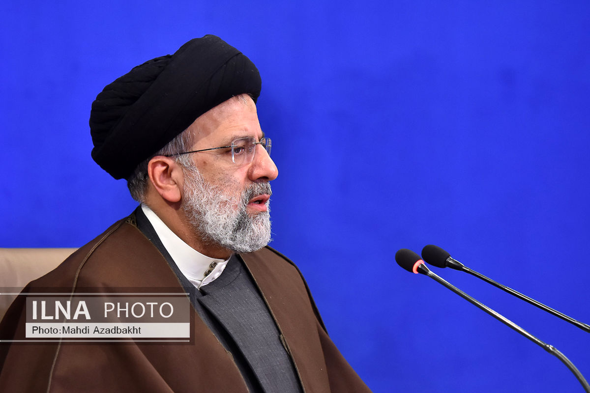 عفو حکیمانه رهبر انقلاب از موضع اقتدار و پدرانه است