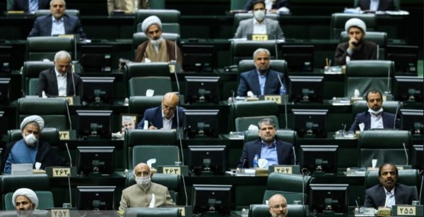 مجلس عملکرد دستگاه‌ها در ارائه خدمات دولت الکترونیک را بررسی می‌کند