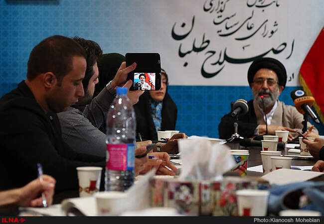 موسوی لاری