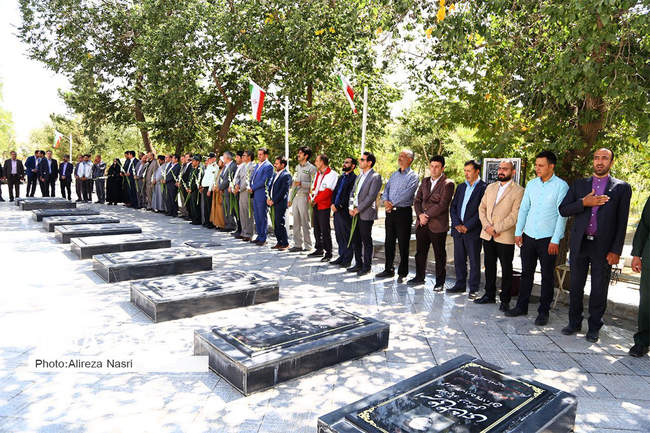 سفر استاندار قزوین به شهرستان آوج در سومین روز از هفته دولت 