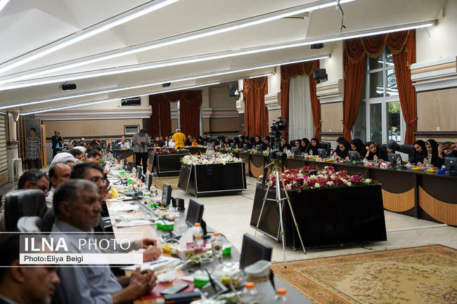 نشست خبری نماینده قزوین، آبیک و البرز در مجلس به مناسبت روز خبرنگار