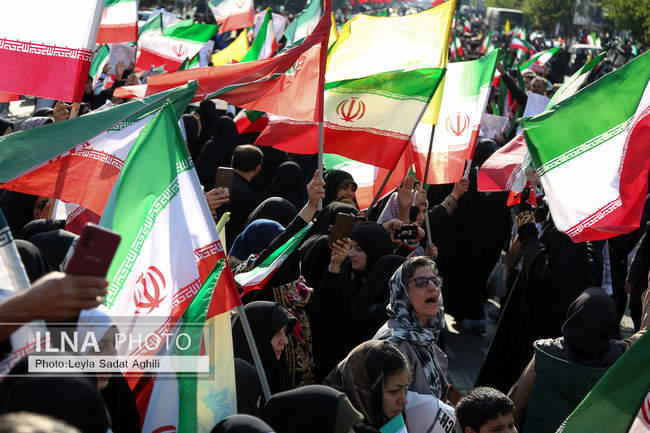 اجتماع بزرگ «دختران جان‌فدای ایران»