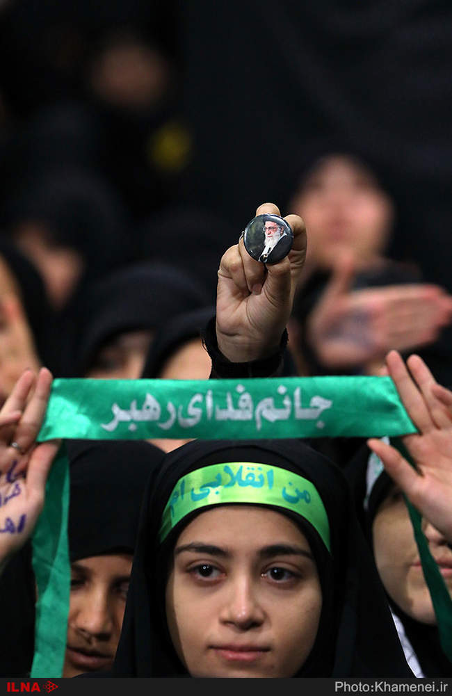 دومین شب مراسم عزاداری محرم در حضور رهبر انقلاب برگزار شد 