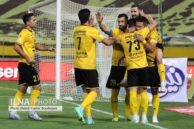 برد قاطع سپاهان برابر صنعت نفت آبادان 