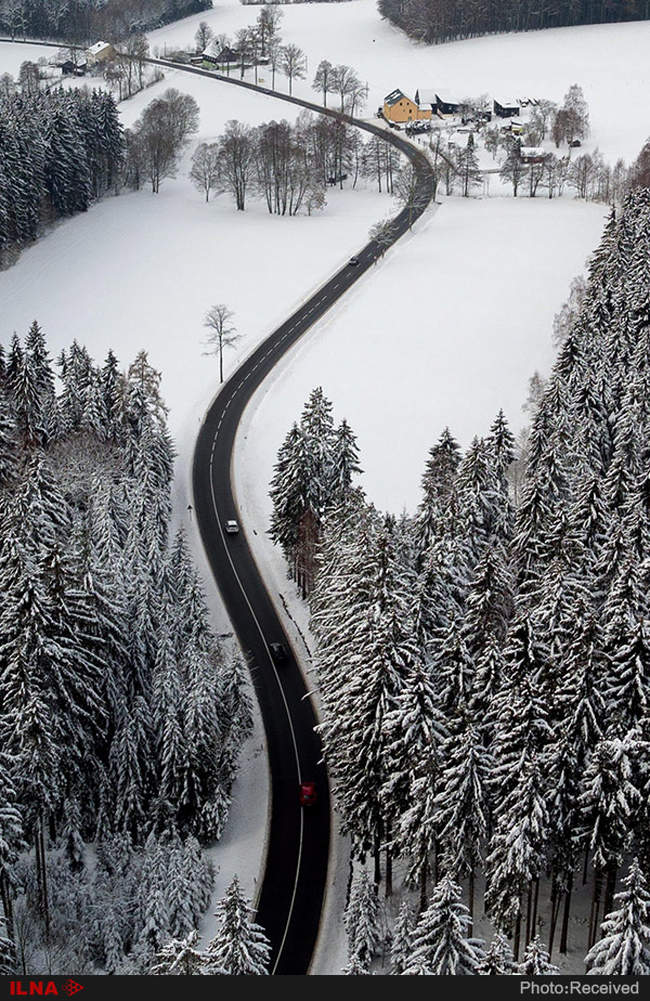 نگاهی از بالا به زمین