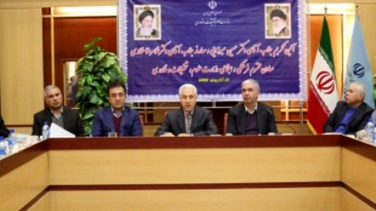مسئولان باید فضای دانشگاه‌ها را تقویت کنند