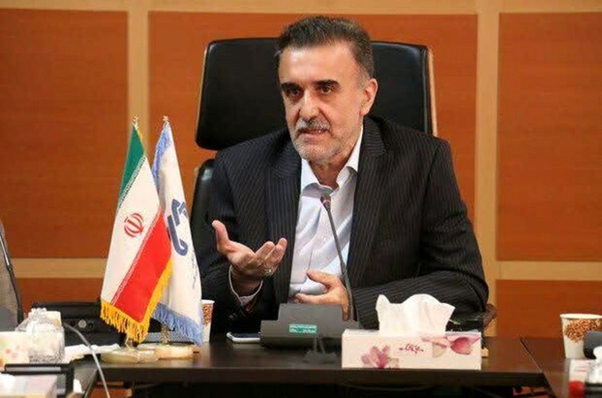 مردم به شایعات فضای مجازی توجه نکنند و سریعتر واکسن بزنند/ بیش از ۹۰ درصد بستری‌های کرونایی، واکسن نزده اند