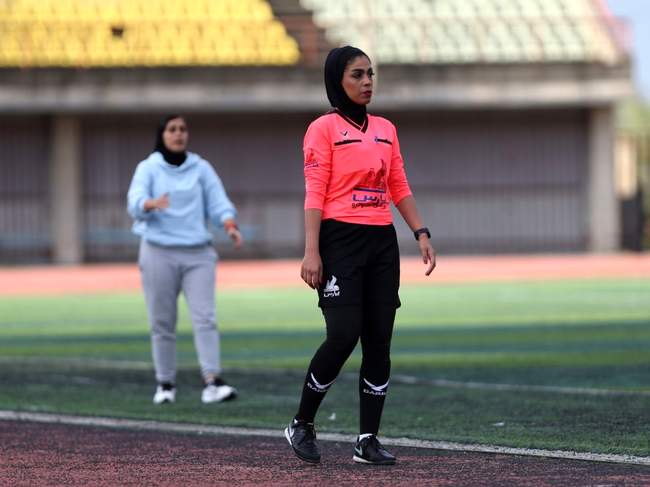 گزارش تصویری از دیدار تیم‌های ملوان و گل گهر سیرجان