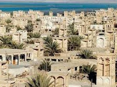 فرونشست قبرستان در پی بارش شدید باران در قشم + فیلم