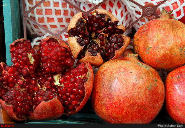 بازار میوه و آجیل در آستانه شب یلدا