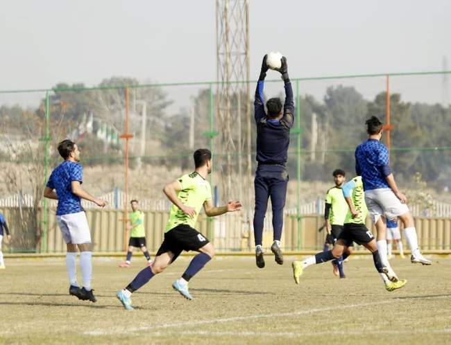 گزارش تصویری از دیدار دوستانه گل گهر و پیکان