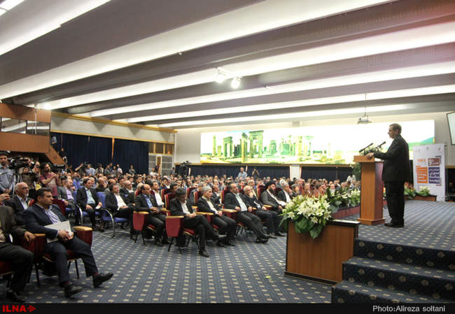 افتتاح نهمین نمایشگاه بین المللی بورس ، بانک و بیمه 