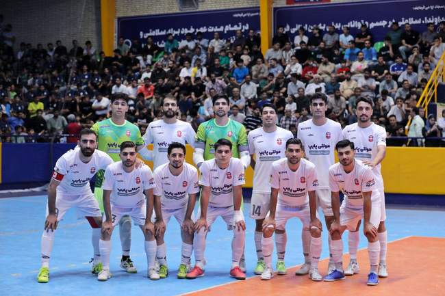 گزارش تصویری دیدار گیتی پسند و گهرزمین سیرجان