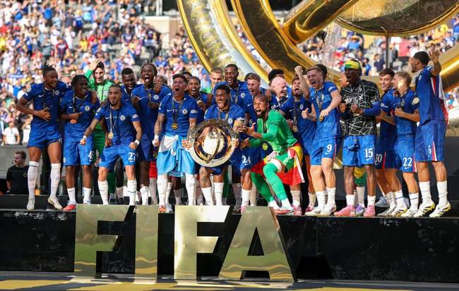 گزارش تصویری از مراسم قهرمانی چلسی در جام جهانی باشگاه ها