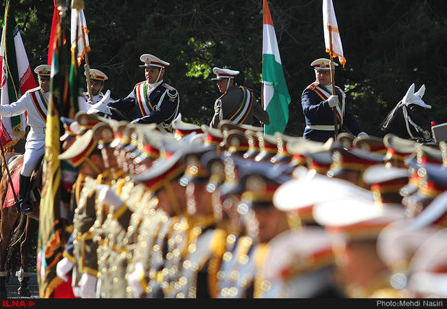 استقبال رسمی روحانی از نخست وزیر هند وامضای تفاهم نامه همکاری بین دو 