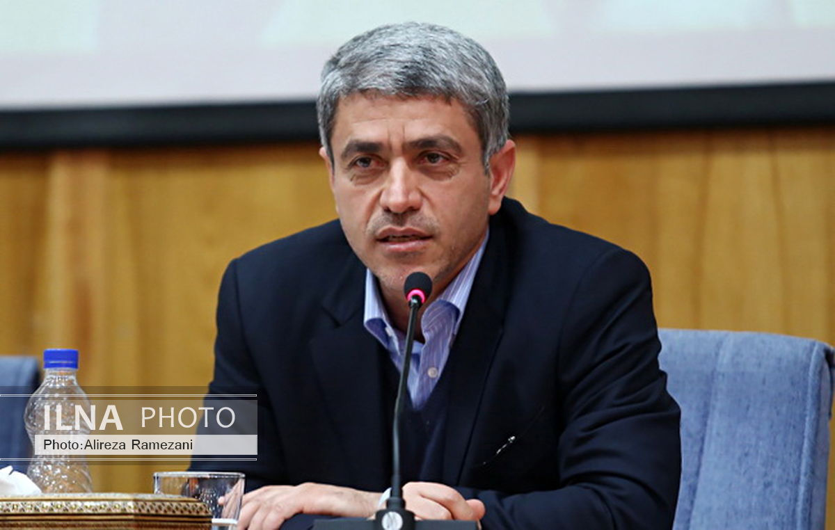 بدهی دولت به بانک‌ها و سایر نهادها بالغ بر 380  هزار میلیارد تومان برآورد می‌شود