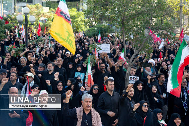 دومین روز مراسم وداع با رهبر شهید انقلاب در مصلای تهران/ 10