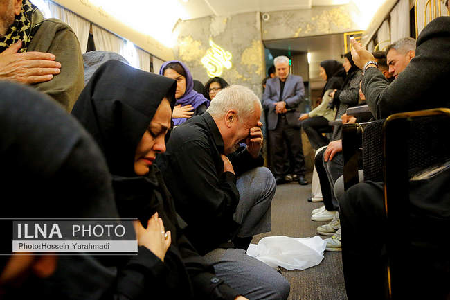 عزاداری شهادت حضرت زهرا(س) در قطار زائران رضوی