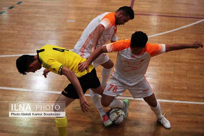 برد تیم فوتسال مس سونگون برابر تیم فوتسال سپاهان 