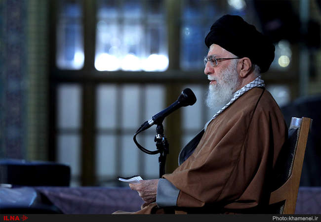 حضور و سخنرانی رهبر انقلاب در اجتماع زائران و مجاوران حرم مطهر رضوی